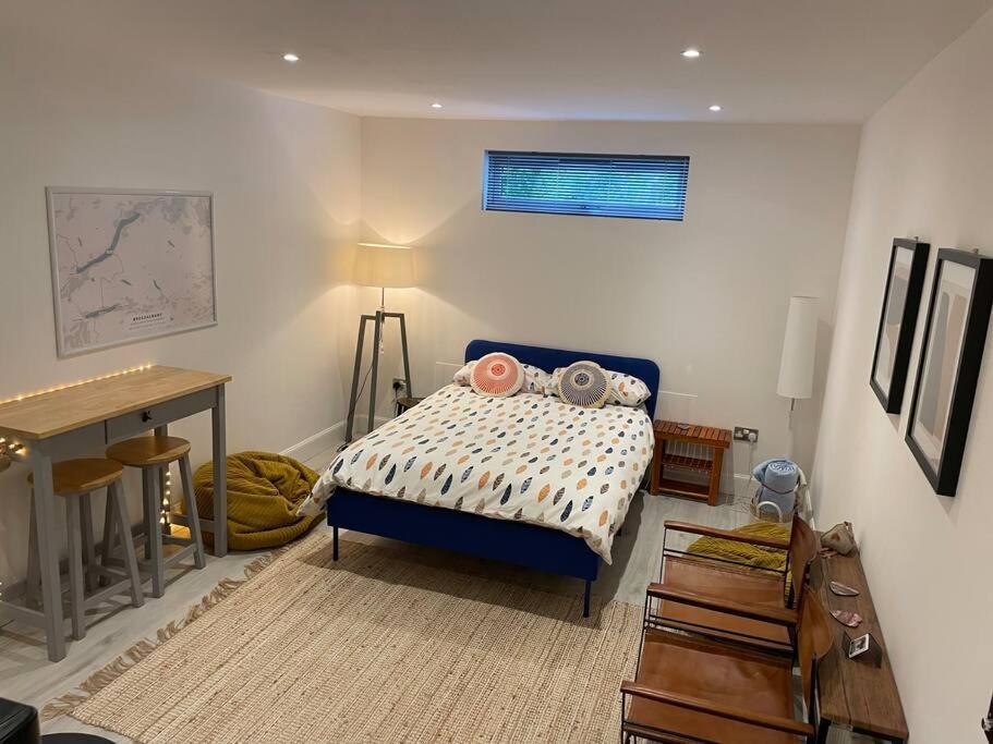 The Den - Your Cosy Sleepover Space Saint Fillans Exterior photo